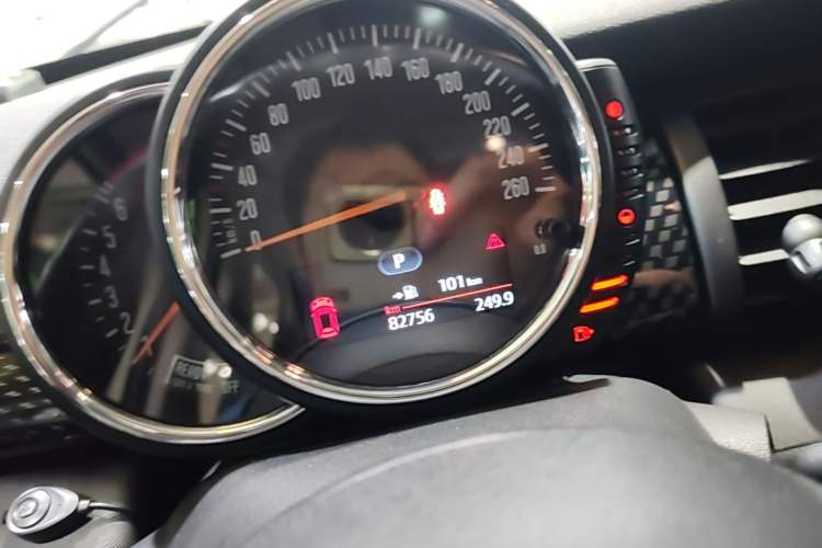 Used MINI 2015 2.0T COOPER S Five-Door Edition Instrument Cluster