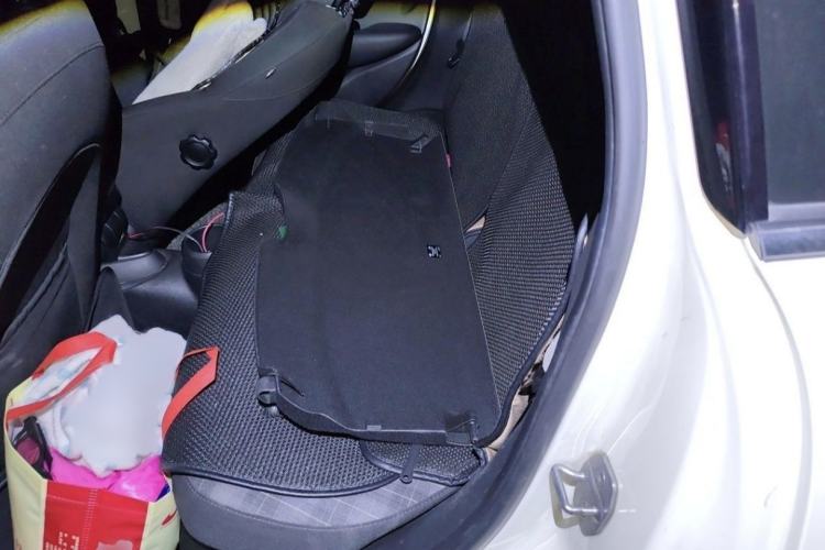 Used MINI 2015 1.5T COOPER Fun Five-Door Edition Interior 2