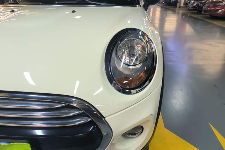 Used MINI 2015 1.5T COOPER Fun Five-Door Edition Left Front Headlight