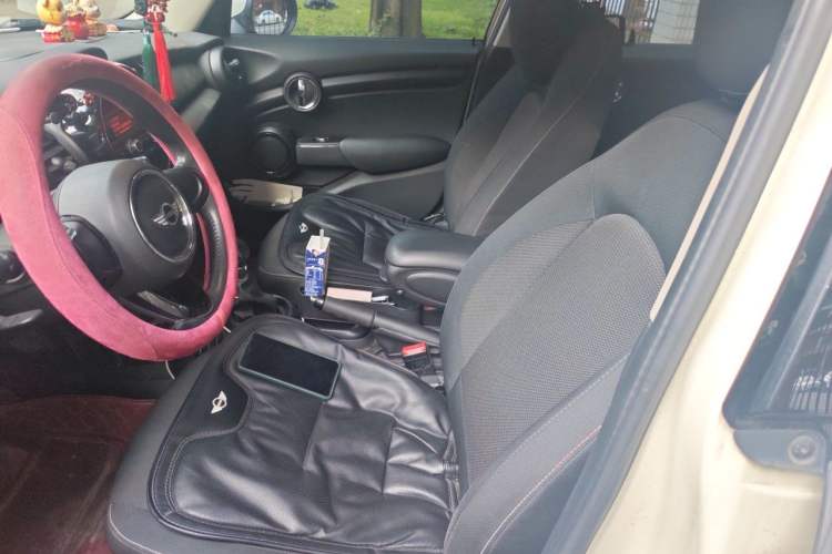 Used MINI 2015 1.2T ONE Five-Door Edition Left Front Seat