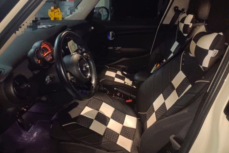 Used MINI 2015 1.5T COOPER Fun Five-Door Edition Left Front Seat
