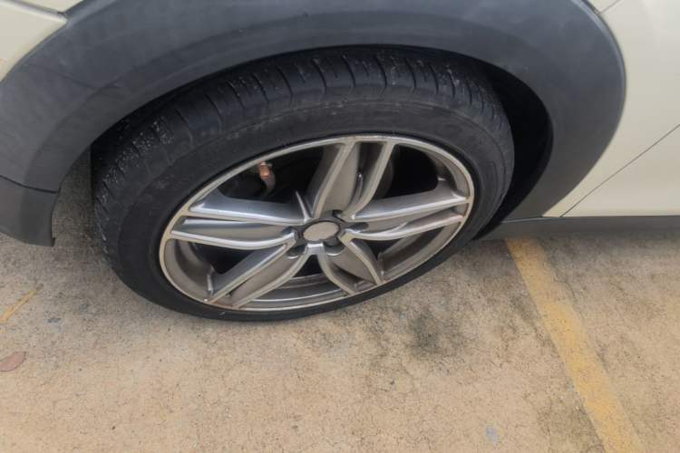 Used MINI 2015 1.2T ONE Five-Door Edition Left Front Wheel Hub