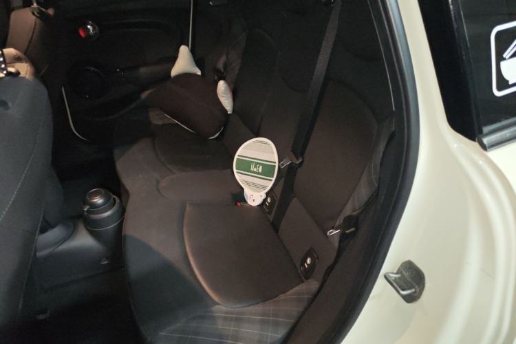 Used MINI 2015 1.5T COOPER Fun Five-Door Edition Left Rear Seat