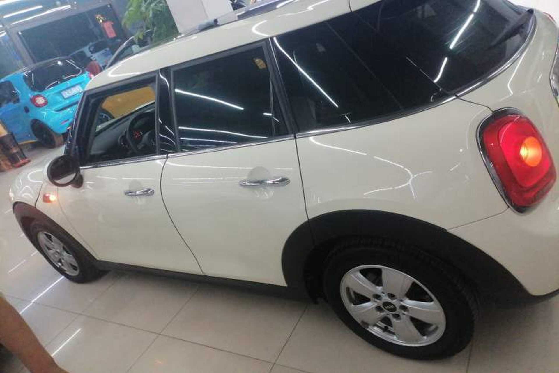 Used MINI 2015 1.2T ONE Five-Door Edition Left Side