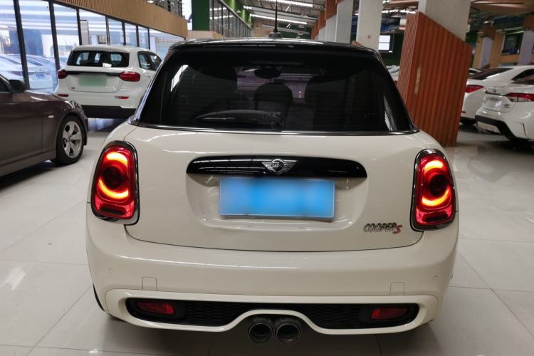 Used MINI 2015 2.0T COOPER S Five-Door Edition Rear