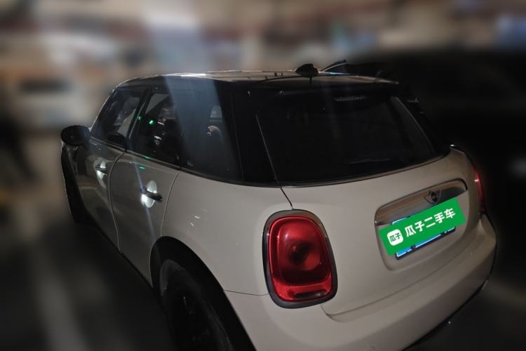 Used MINI 2015 1.5T COOPER Fun Five-Door Edition Rear Left 45 Deg