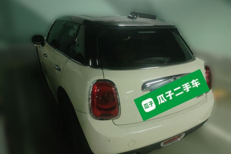 Used MINI 2015 1.5T COOPER Excitement Five-Door Edition Rear Left 45 Deg