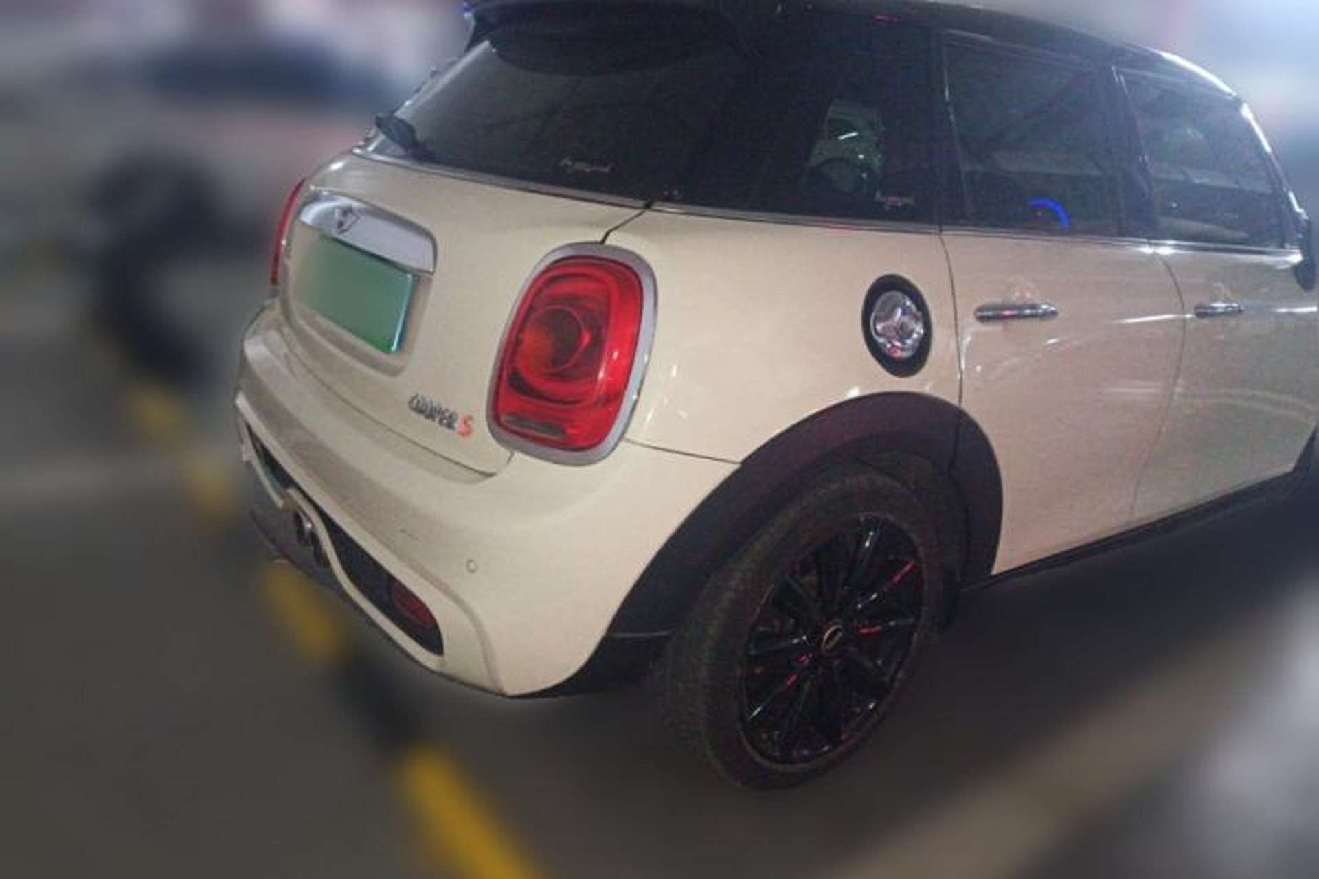 Used MINI 2015 2.0T COOPER S Five-Door Edition Rear Right 45 Deg