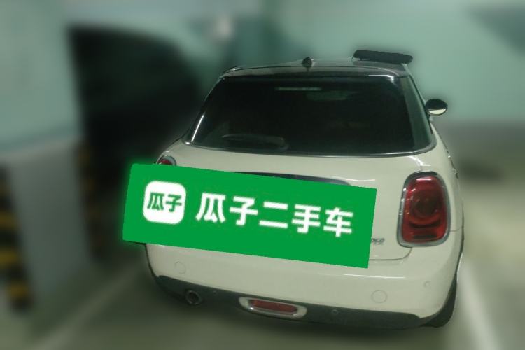 Used MINI 2015 1.5T COOPER Excitement Five-Door Edition Rear