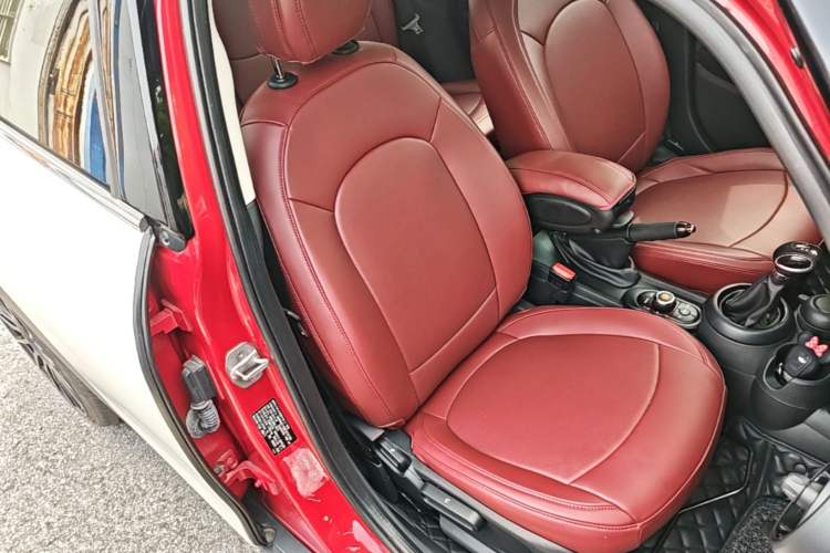 Used MINI 2015 1.2T ONE Five-Door Edition Right Front Seat