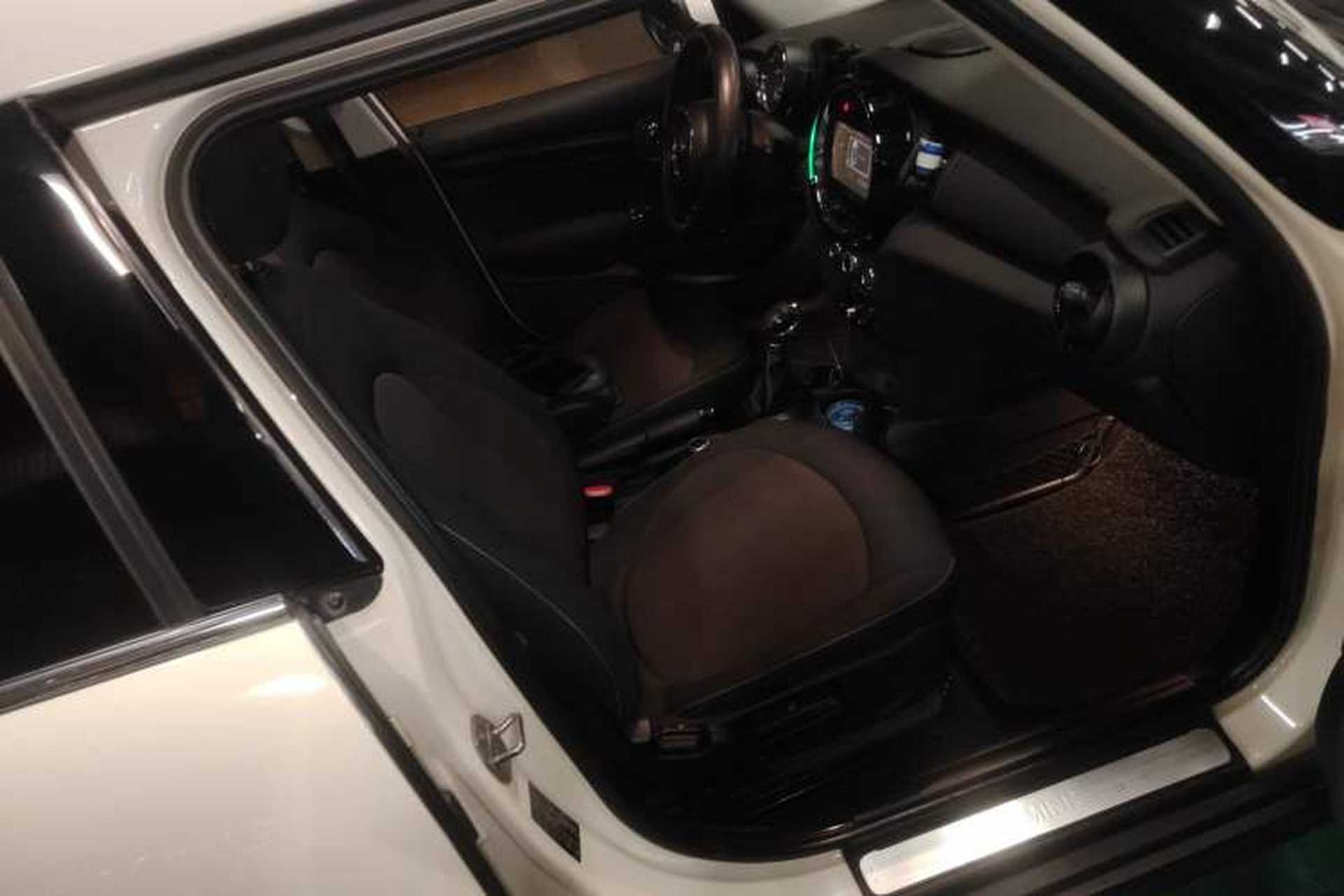Used MINI 2015 1.2T ONE Five-Door Edition Right Front Seat