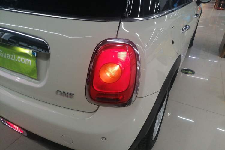 Used MINI 2015 1.2T ONE Five-Door Edition Right Rear Taillight