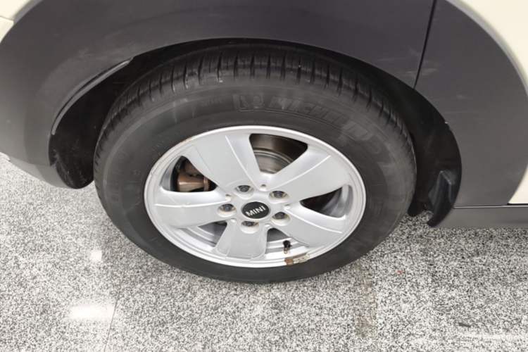 Used MINI 2015 1.2T ONE Five-Door Edition Right Rear Wheel Hub