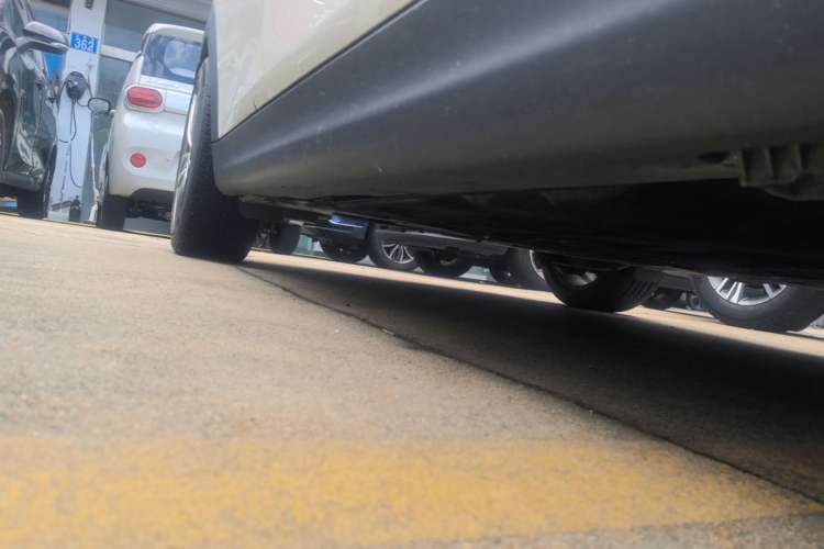 Used MINI 2015 1.2T ONE Five-Door Edition Right Side Sill