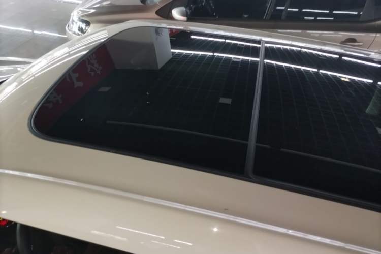 Used MINI 2015 1.2T ONE Five-Door Edition Roof