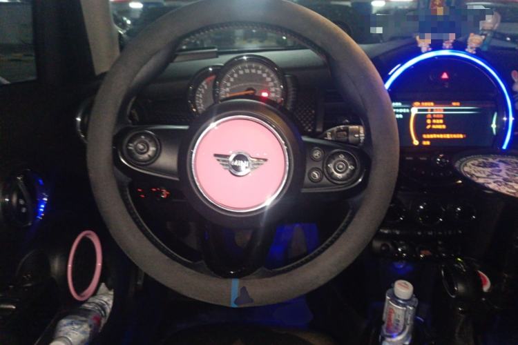 Used MINI 2015 2.0T COOPER S Five-Door Edition Steering Wheel