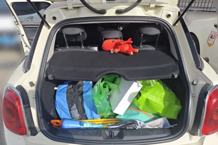 Used MINI 2015 1.2T ONE Five-Door Edition Trunk