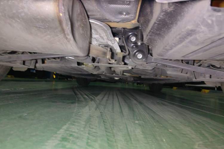 Used MINI 2015 1.5T COOPER Fun Five-Door Edition Chassis Rear
