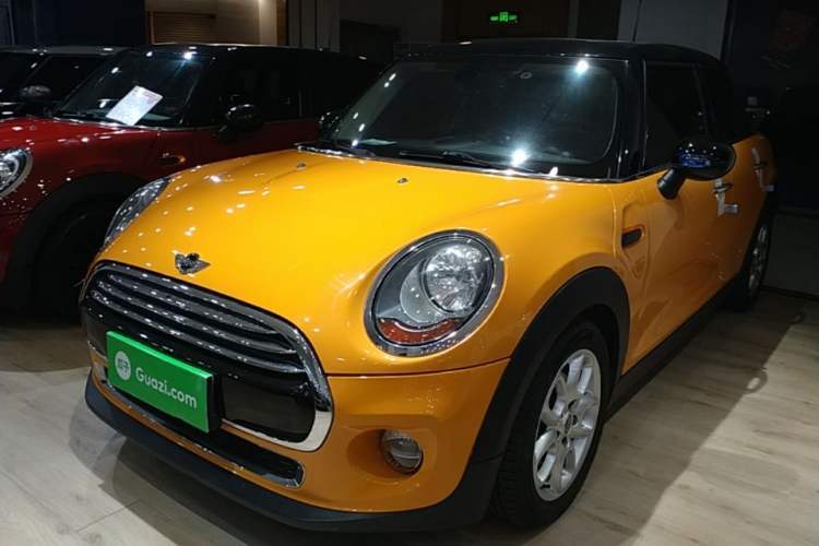 Used MINI 2015 1.5T COOPER Fun Five-Door Edition Guazi used car, China used car export, Used car for sale, Used cars, Cheapest cars for sale