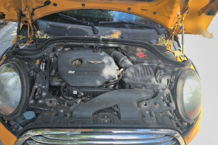 Used MINI 2015 1.2T ONE Five-Door Edition Engine Bay