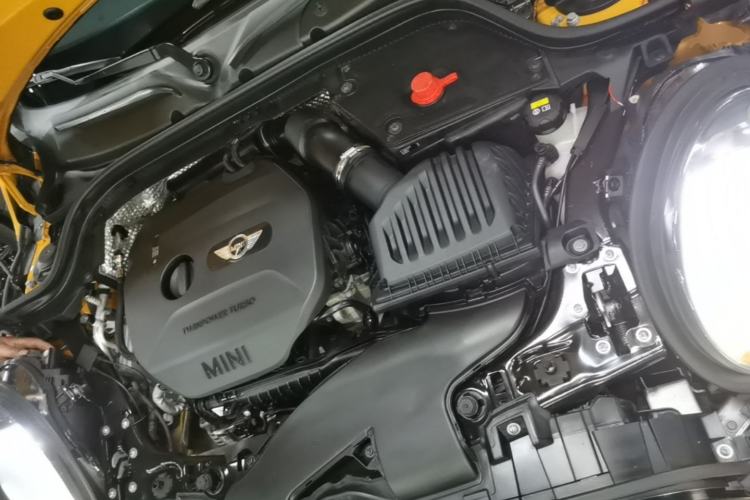Used MINI 2015 1.2T ONE Five-Door Edition Engine Bay