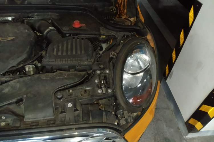 Used MINI 2015 1.2T ONE Five-Door Edition Engine Bay Left