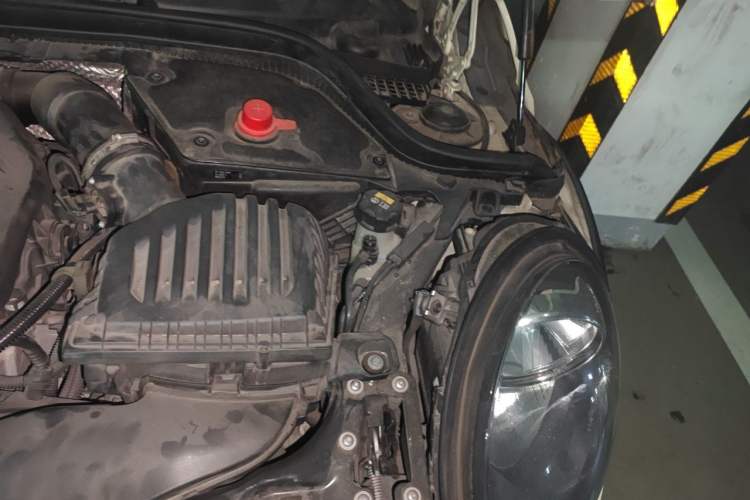 Used MINI 2015 1.5T COOPER Fun Five-Door Edition Engine Bay Left