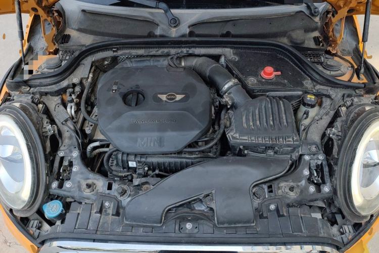 Used MINI 2015 1.5T COOPER Excitement Five-Door Edition Engine Bay
