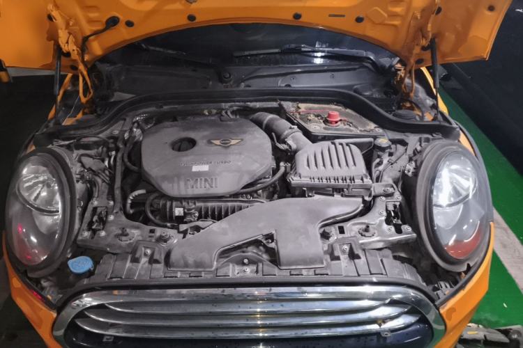 Used MINI 2015 1.5T COOPER Fun Five-Door Edition Engine Bay