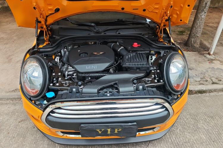 Used MINI 2015 1.2T ONE Five-Door Edition Engine Bay