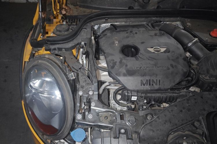 Used MINI 2015 1.2T ONE Five-Door Edition Engine Bay Right