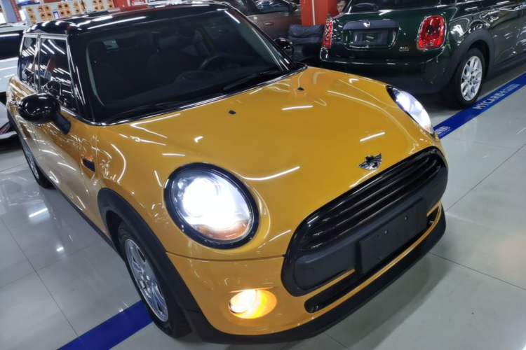 Used MINI 2015 1.2T ONE Five-Door Edition Exterior 1
