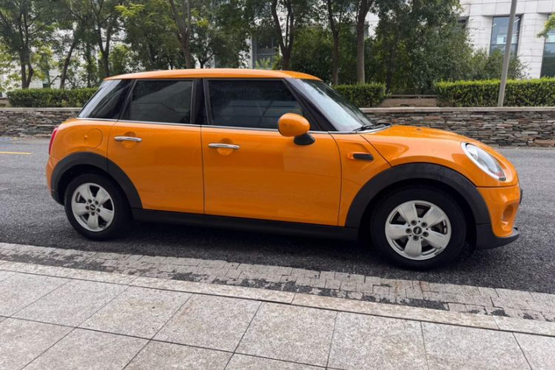 Used MINI 2015 1.2T ONE Five-Door Edition Exterior 3