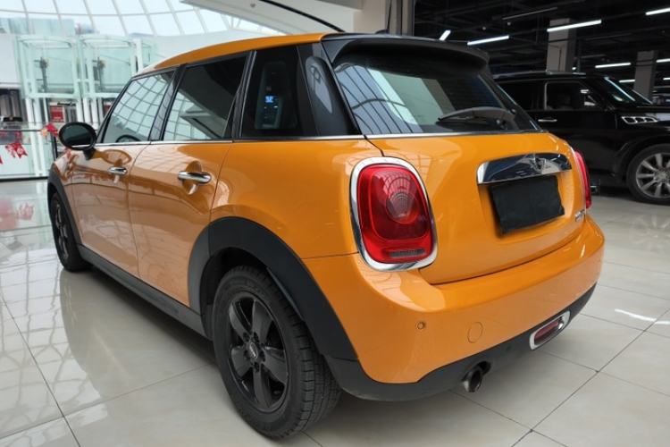 Used MINI 2015 1.2T ONE Five-Door Edition Exterior 3