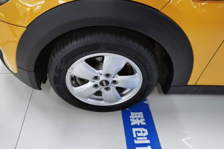 Used MINI 2015 1.2T ONE Five-Door Edition Exterior 4