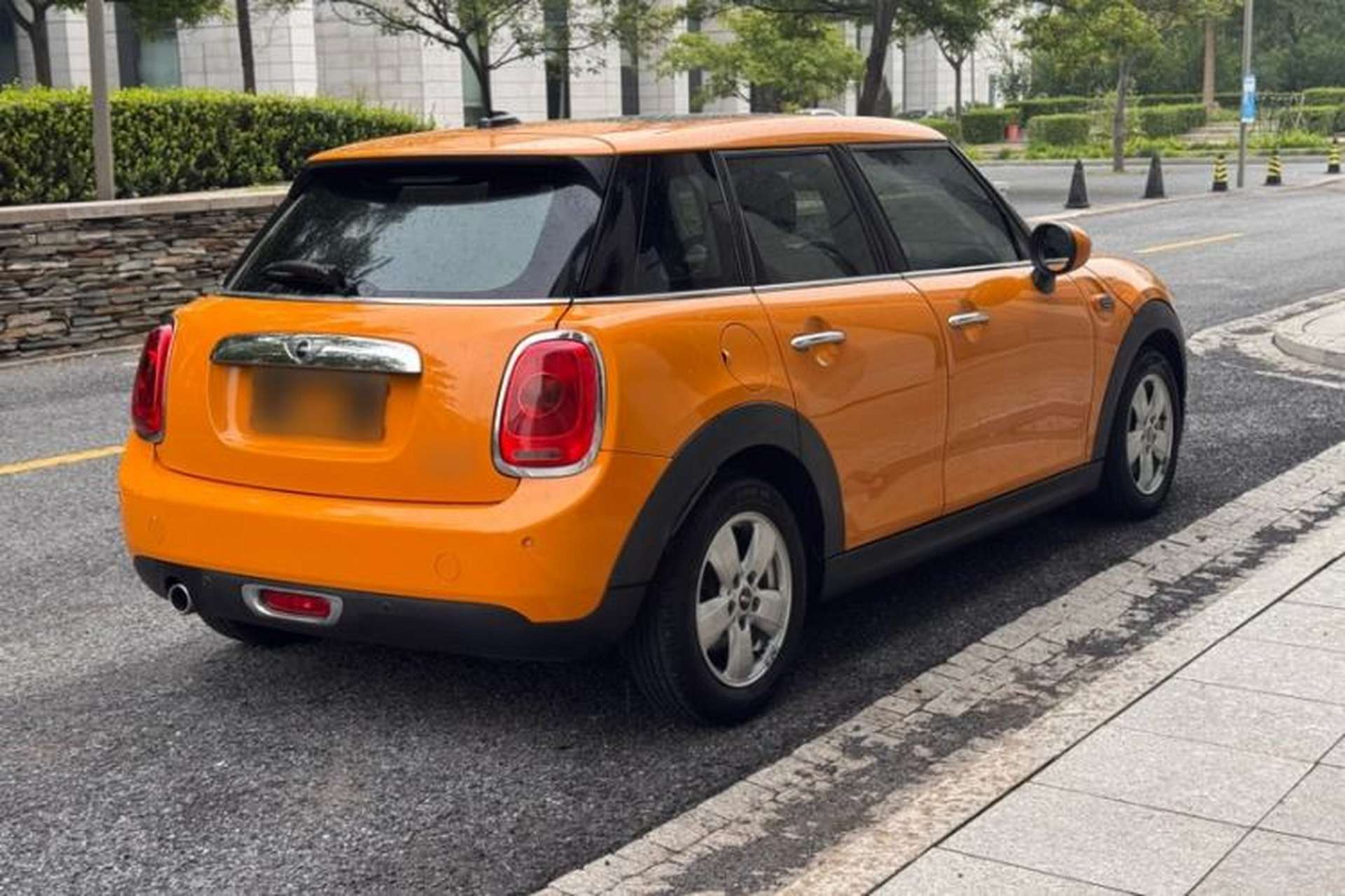 Used MINI 2015 1.2T ONE Five-Door Edition Exterior 6
