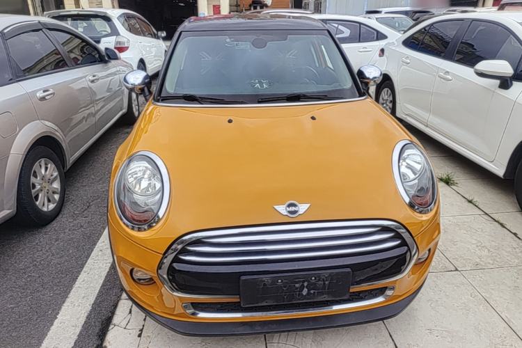 Used MINI 2015 1.5T COOPER Fun Five-Door Edition Front