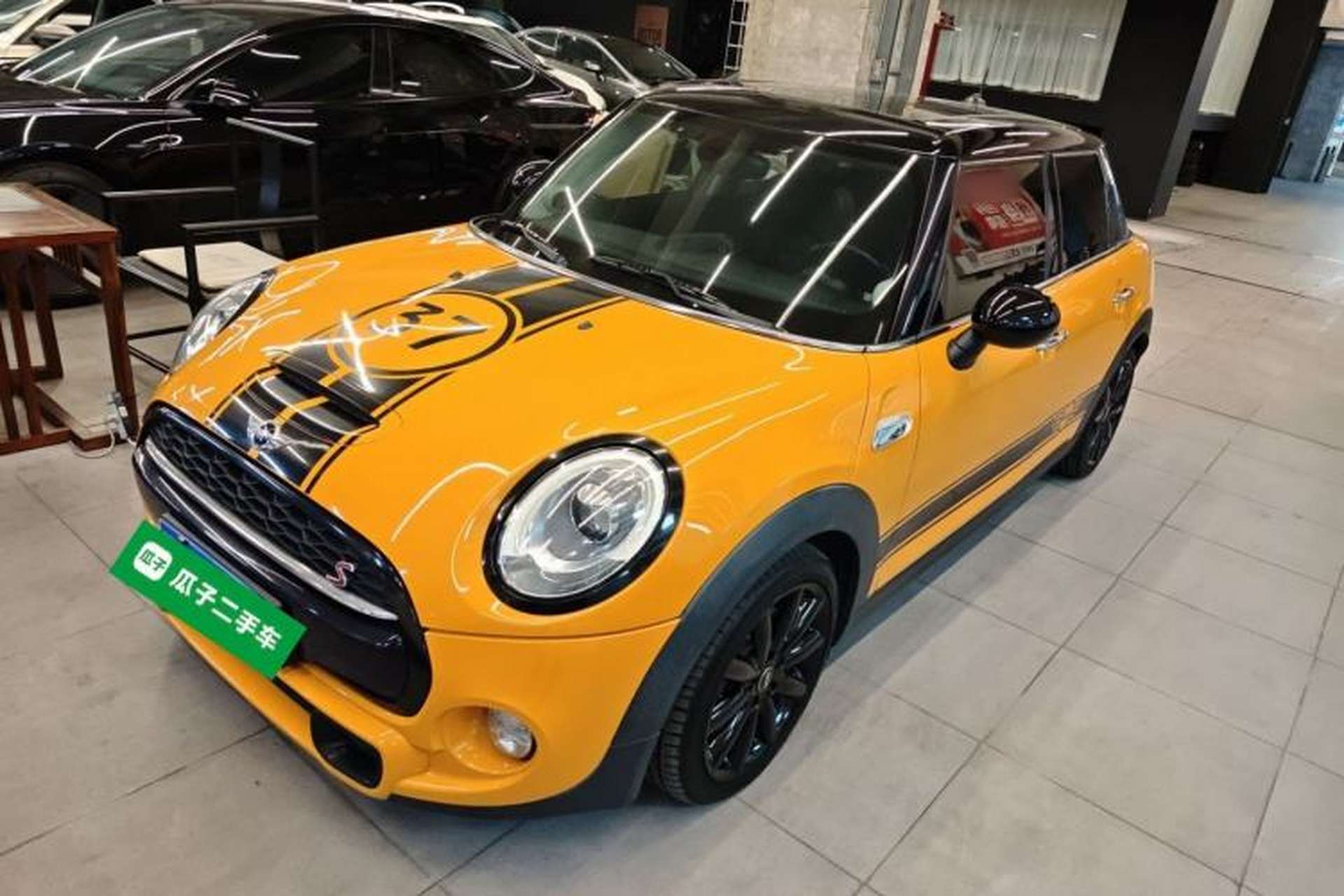 Used MINI 2015 2.0T COOPER S Five-Door Edition Front Left 45 Deg