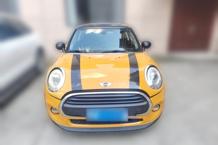Used MINI 2015 1.2T Manual ONE Front