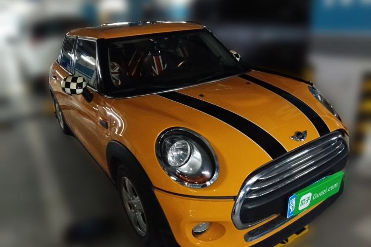Used MINI 2015 1.2T ONE Five-Door Edition Front Right 45 Deg