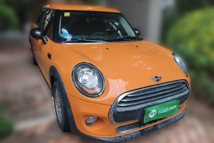 Used MINI 2015 1.2T ONE Five-Door Edition Front Right 45 Deg