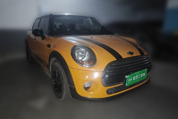 Used MINI 2015 1.2T ONE Five-Door Edition Front Right 45 Deg