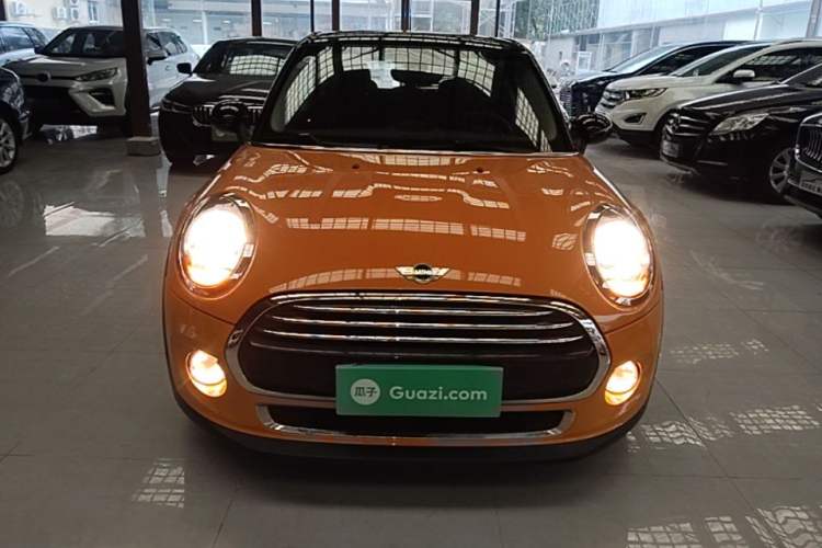 Used MINI 2015 1.5T COOPER Fun Five-Door Edition Front