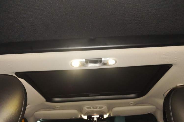 Used MINI 2015 2.0T COOPER S Five-Door Edition Headliner