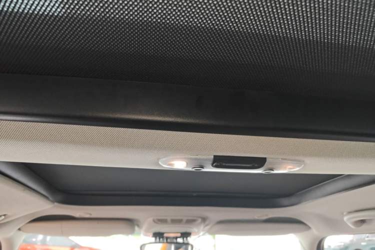 Used MINI 2015 1.2T ONE Five-Door Edition Headliner