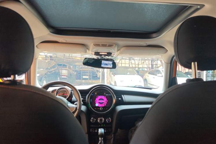 Used MINI 2015 1.2T ONE Five-Door Edition Headliner