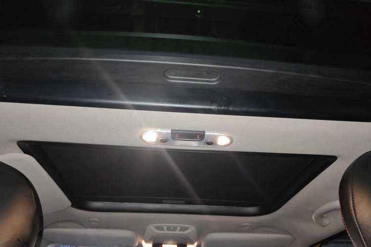 Used MINI 2015 1.2T ONE Five-Door Edition Headliner