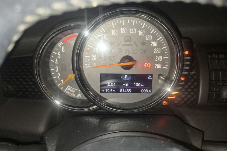 Used MINI 2015 2.0T COOPER S Five-Door Edition Instrument Cluster