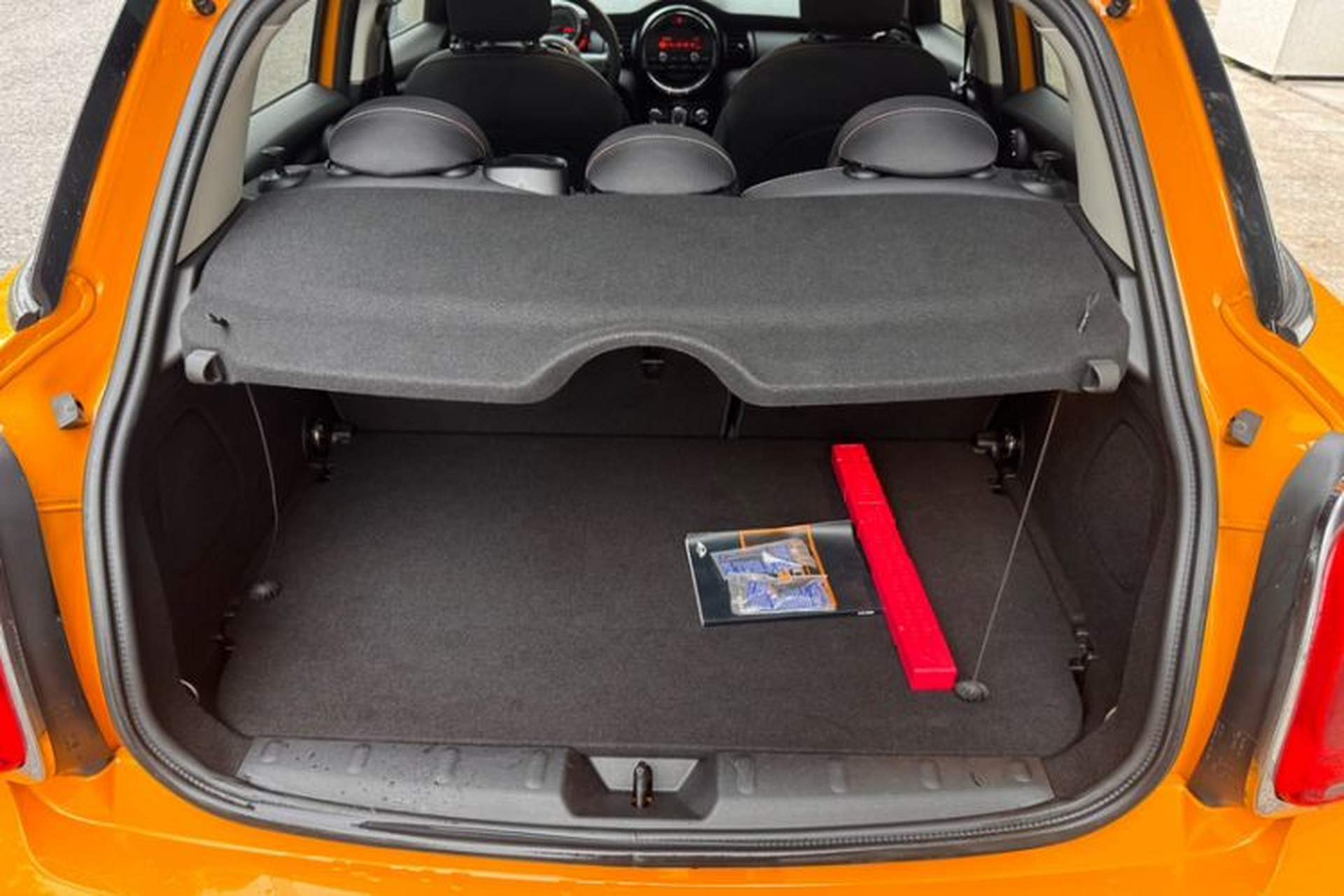 Used MINI 2015 1.2T ONE Five-Door Edition Interior 7