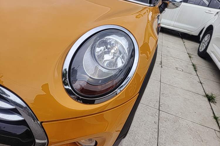 Used MINI 2015 1.5T COOPER Fun Five-Door Edition Left Front Headlight